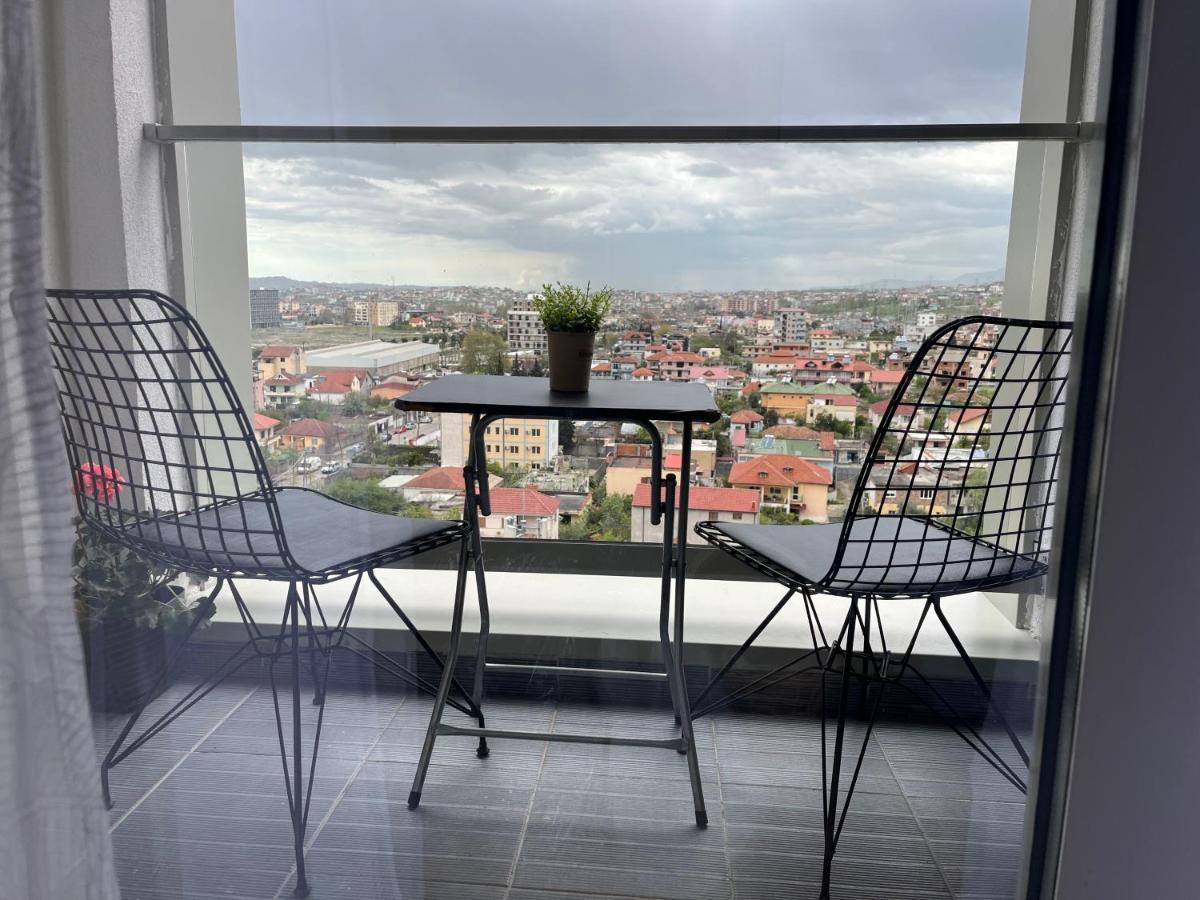 Comfy Nest Apartment- Free Parking Tiranë Ngoại thất bức ảnh